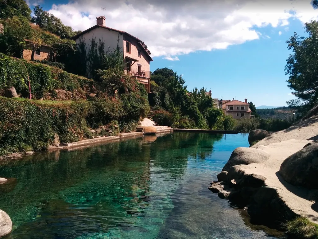 Pedro-Bernardo-piscina-el-risquillo