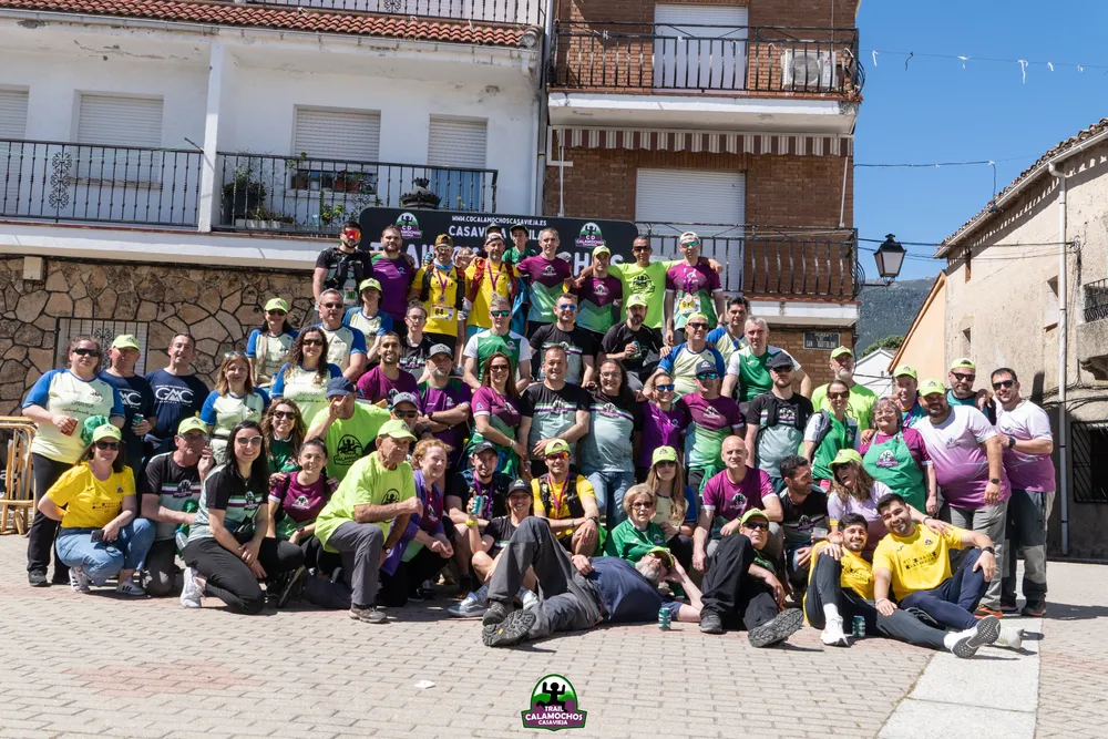 SOCIOS Y VOLUNTARIOS